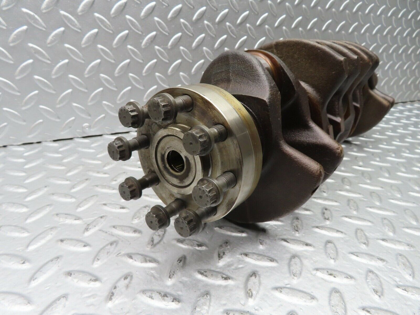 21409 Mercedes-Benz W123 230E Crankshaft 1020310101