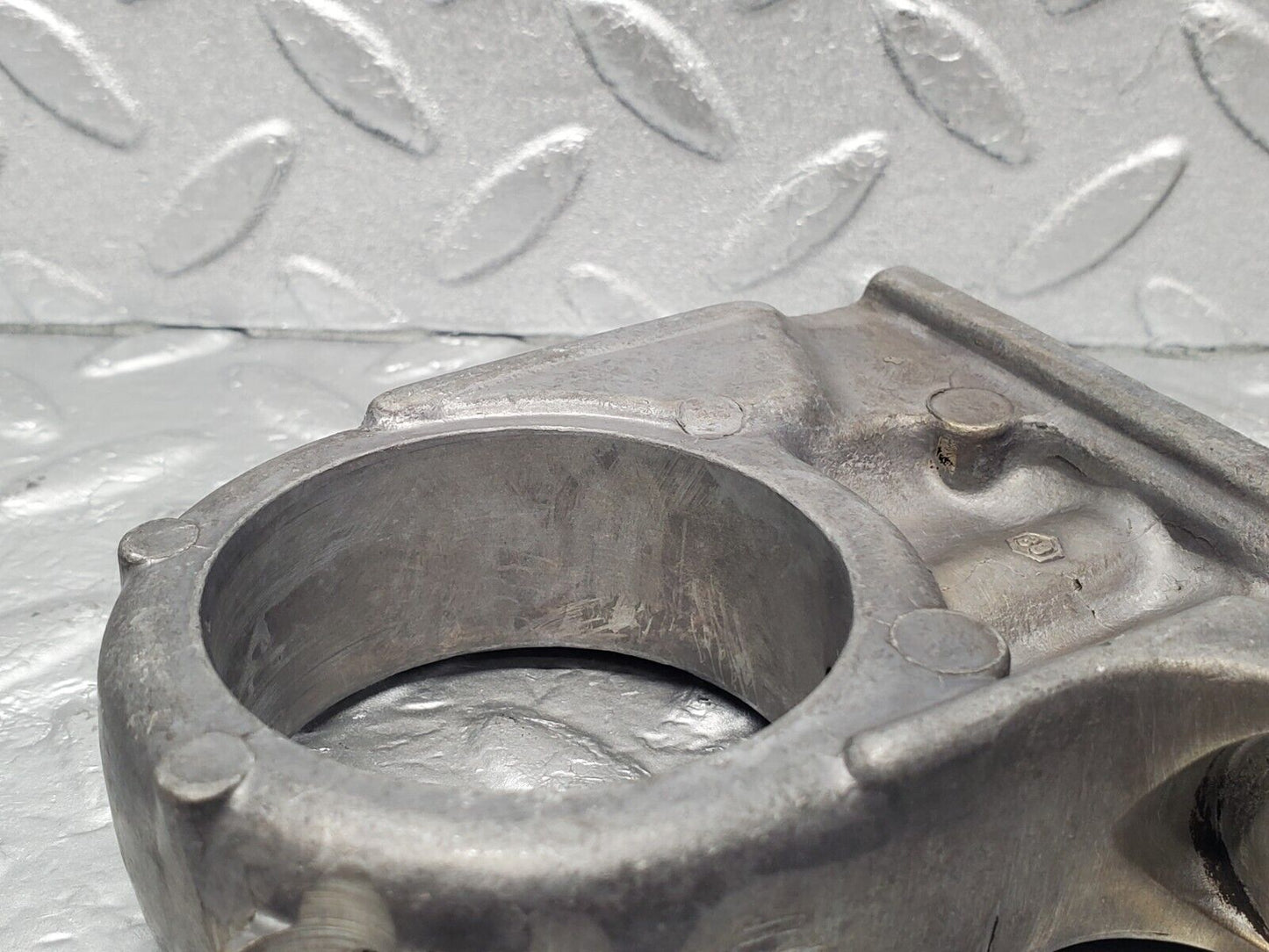 46265 Mercedes-Benz W126 420SE Camshaft Tower Bearing 1160515118