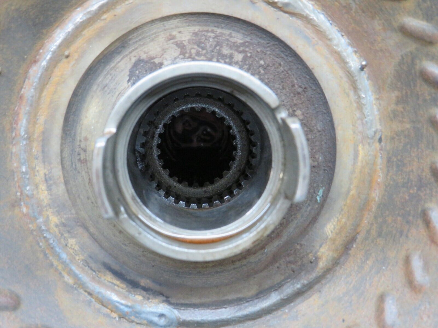29939 Mercedes-Benz W123 230E Torque Converter 1232500102