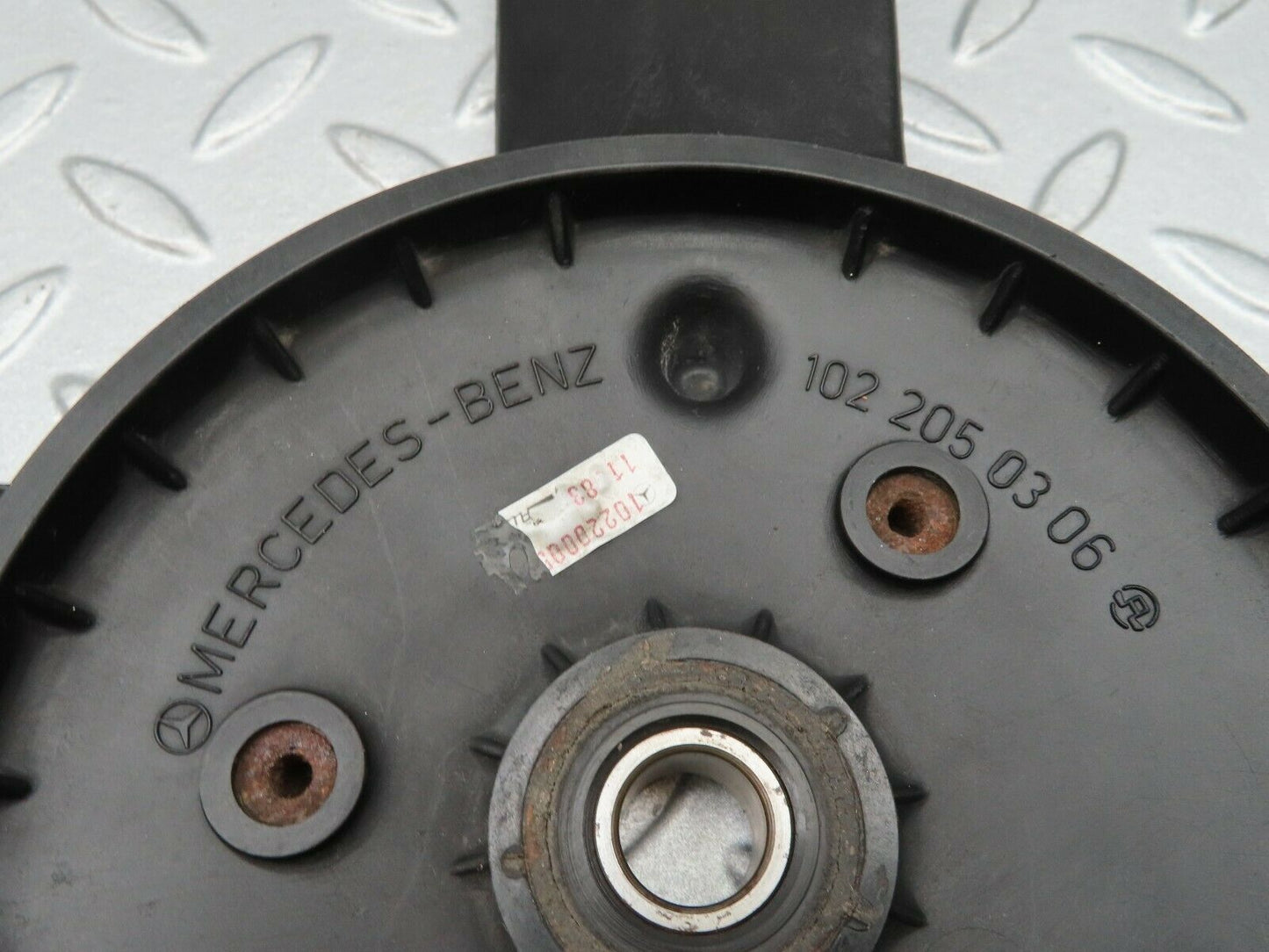 3912 Mercedes-Benz S123 200T Wagon Engine Cooling Fan 1022050306
