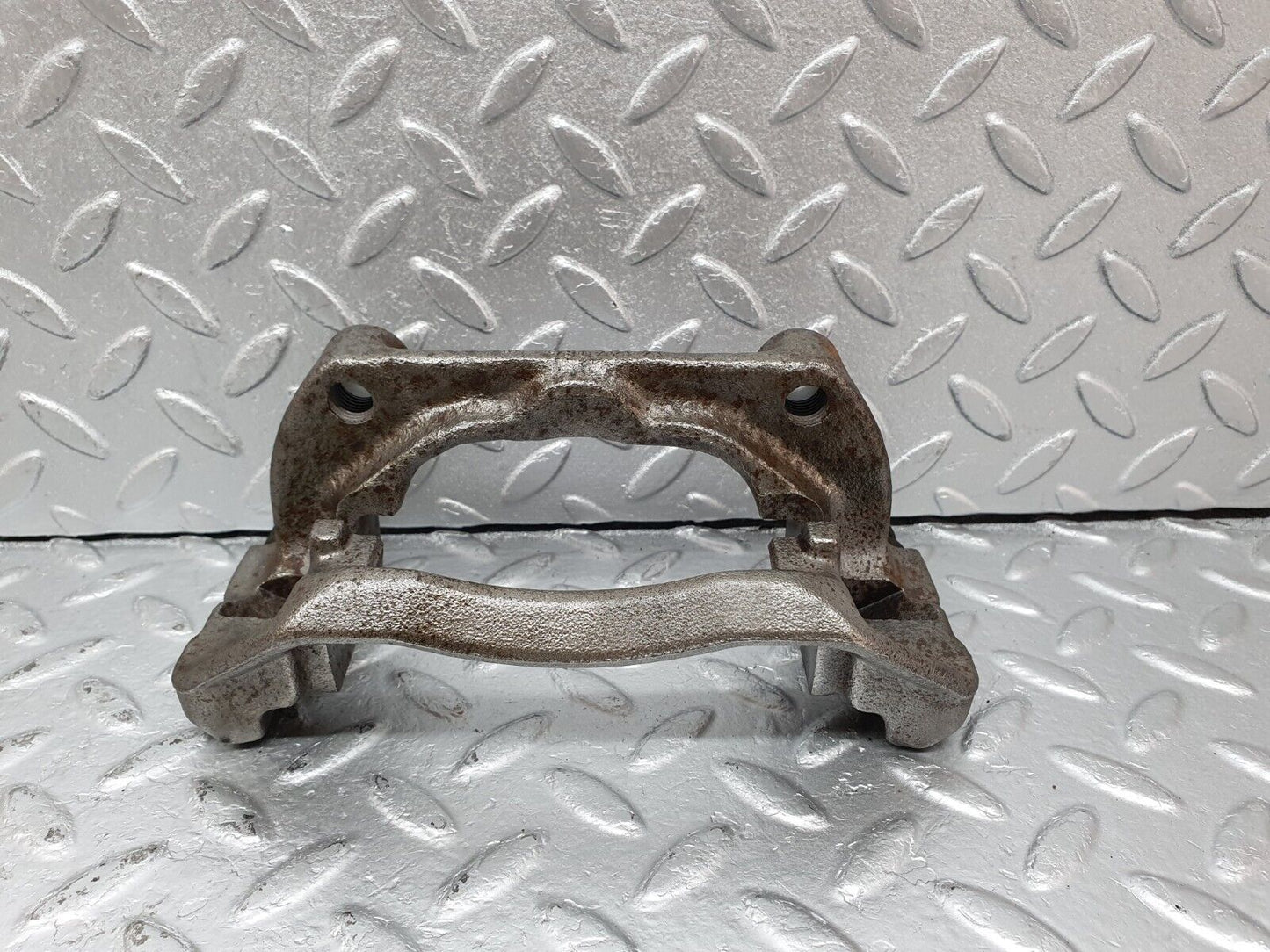 41612 Mercedes-Benz W124 200E Front Left Brake Caliper Bracket