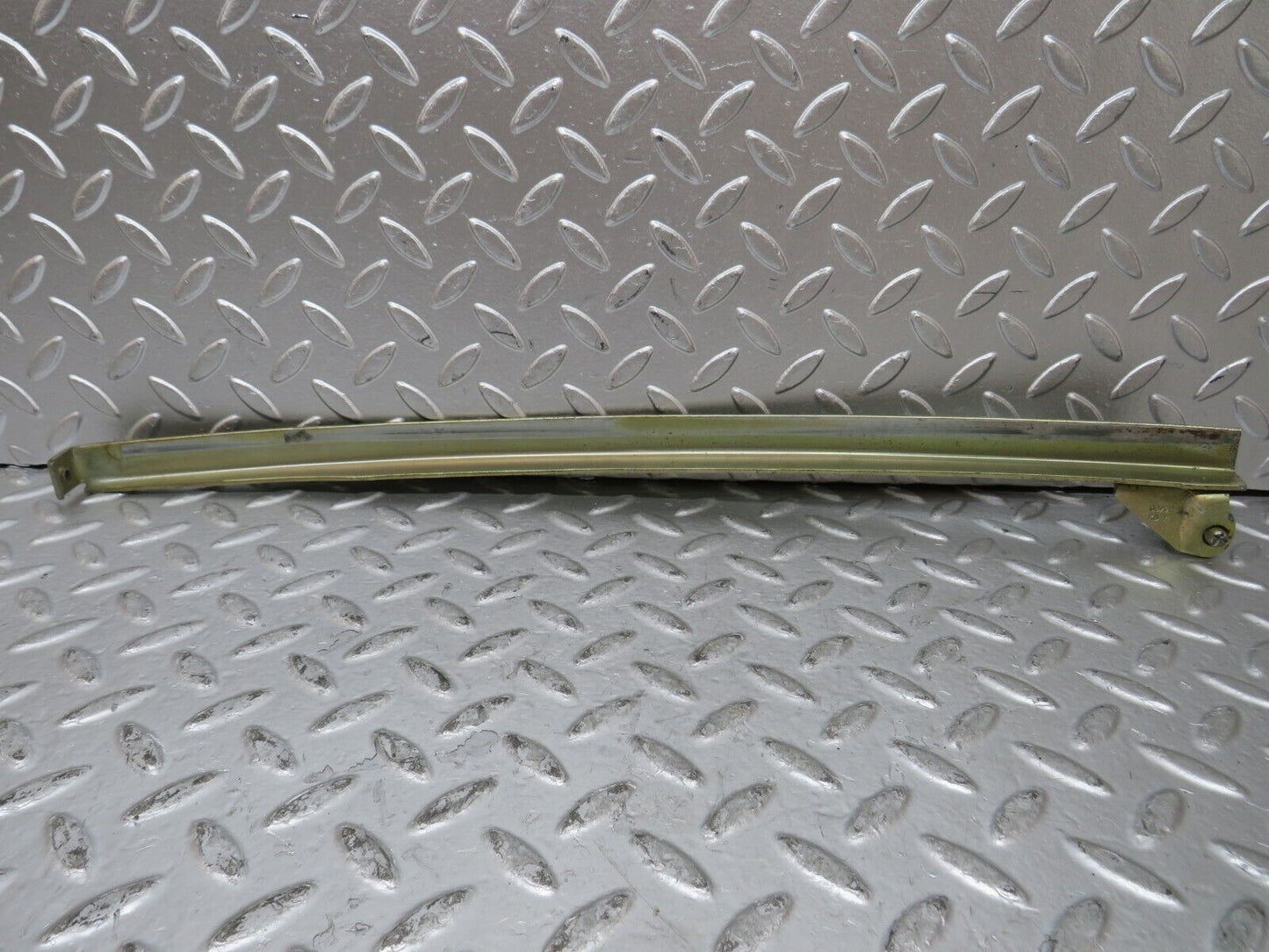 26465 Mercedes-Benz C124 220CE Coupe Rear Right Window Channel