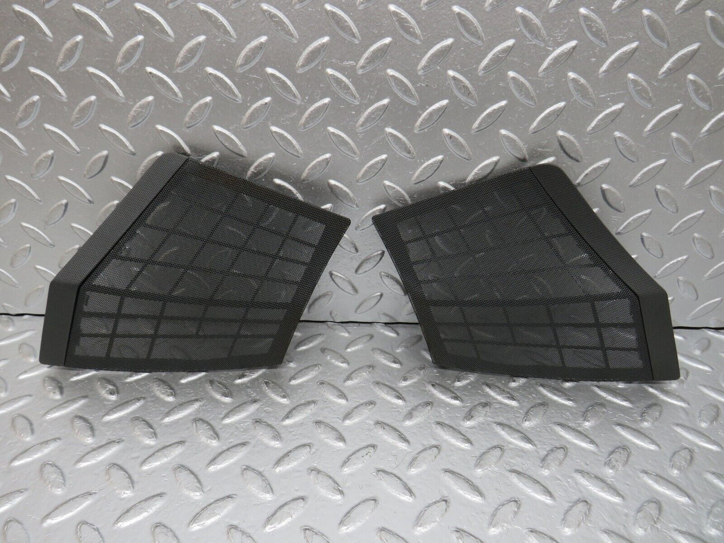 32493 Mercedes-Benz S124 300TE Wagon Dashboard Speaker Cover Pair