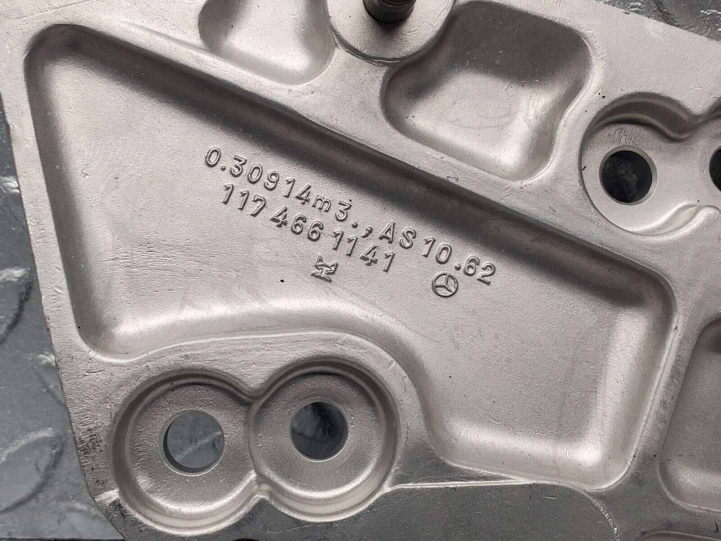44051906