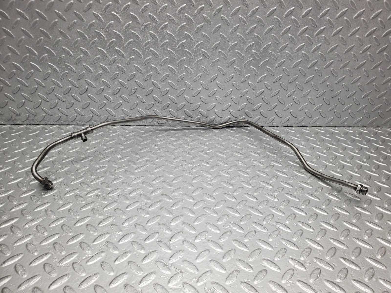 W112 throttle body hose pipe used OEM