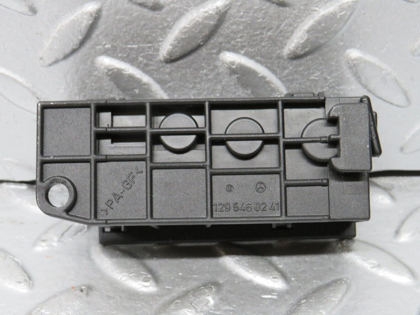 39729 Mercedes-Benz R129 320SL Coupe Cable Wire Connector 1295460241