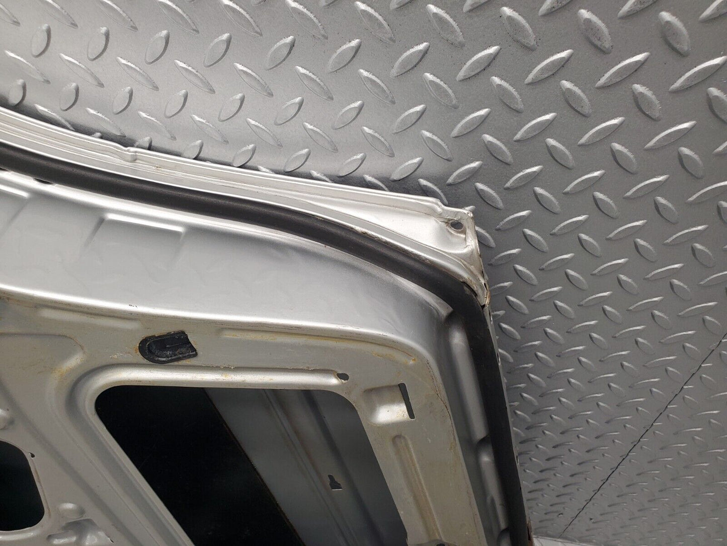 46123 Mercedes-Benz W124 Rear Right Door