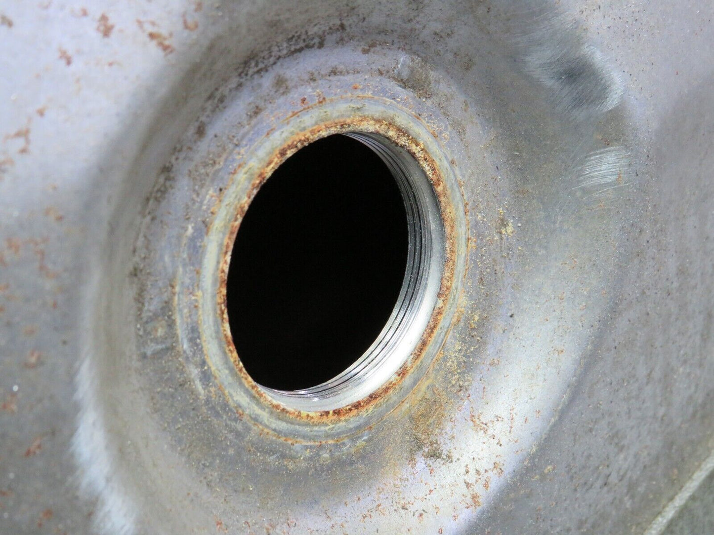 38615 Mercedes-Benz R129 280SL Coupe Fuel Tank