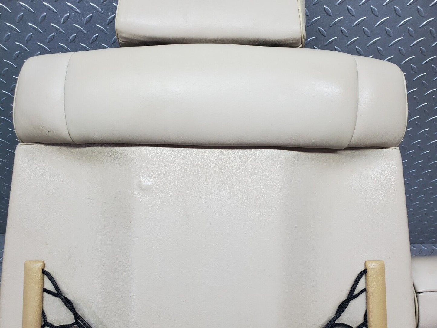 45869 Mercedes-Benz W126 420SE Front Left Electric Seat Leather Beige 1269102650