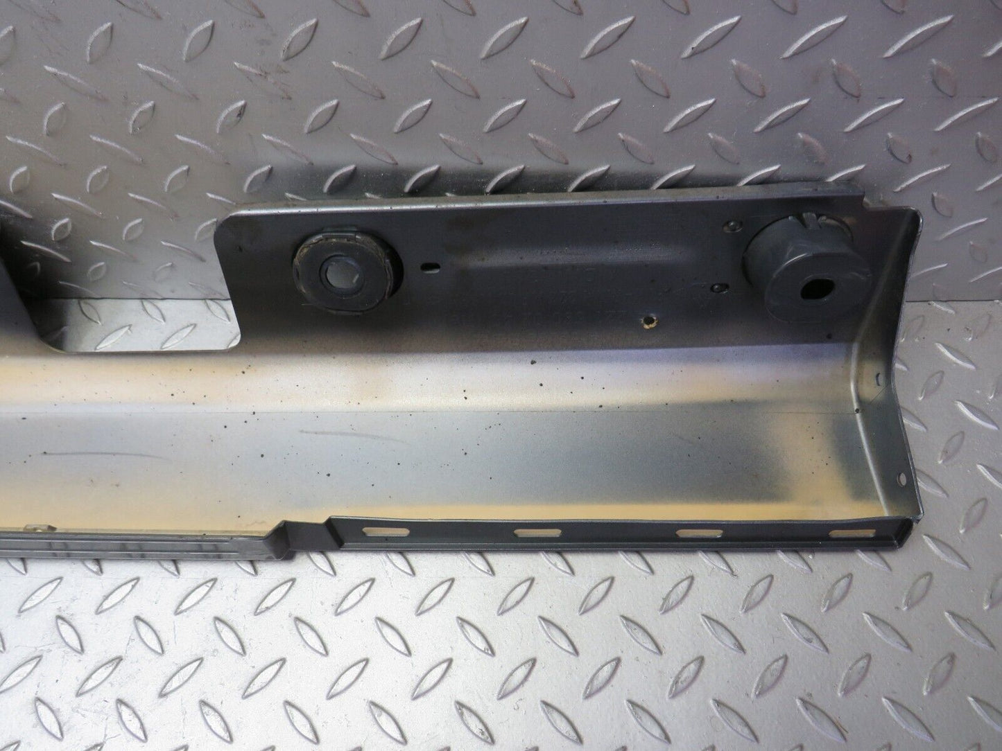 35284 Mercedes-Benz W221 Side Skirt Right Side 2216900240