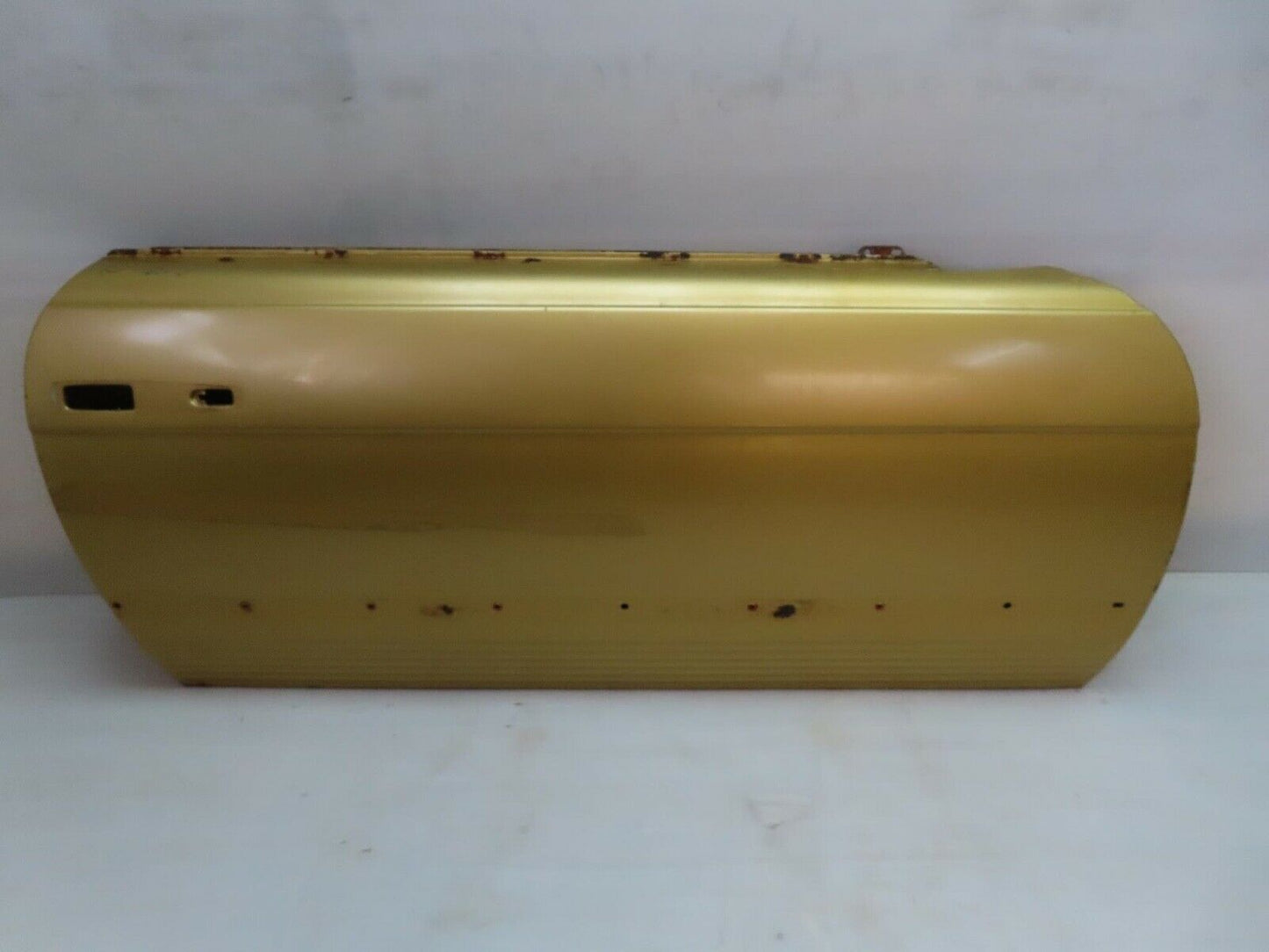 11828 Mercedes-Benz R107 450SL Front Right Door