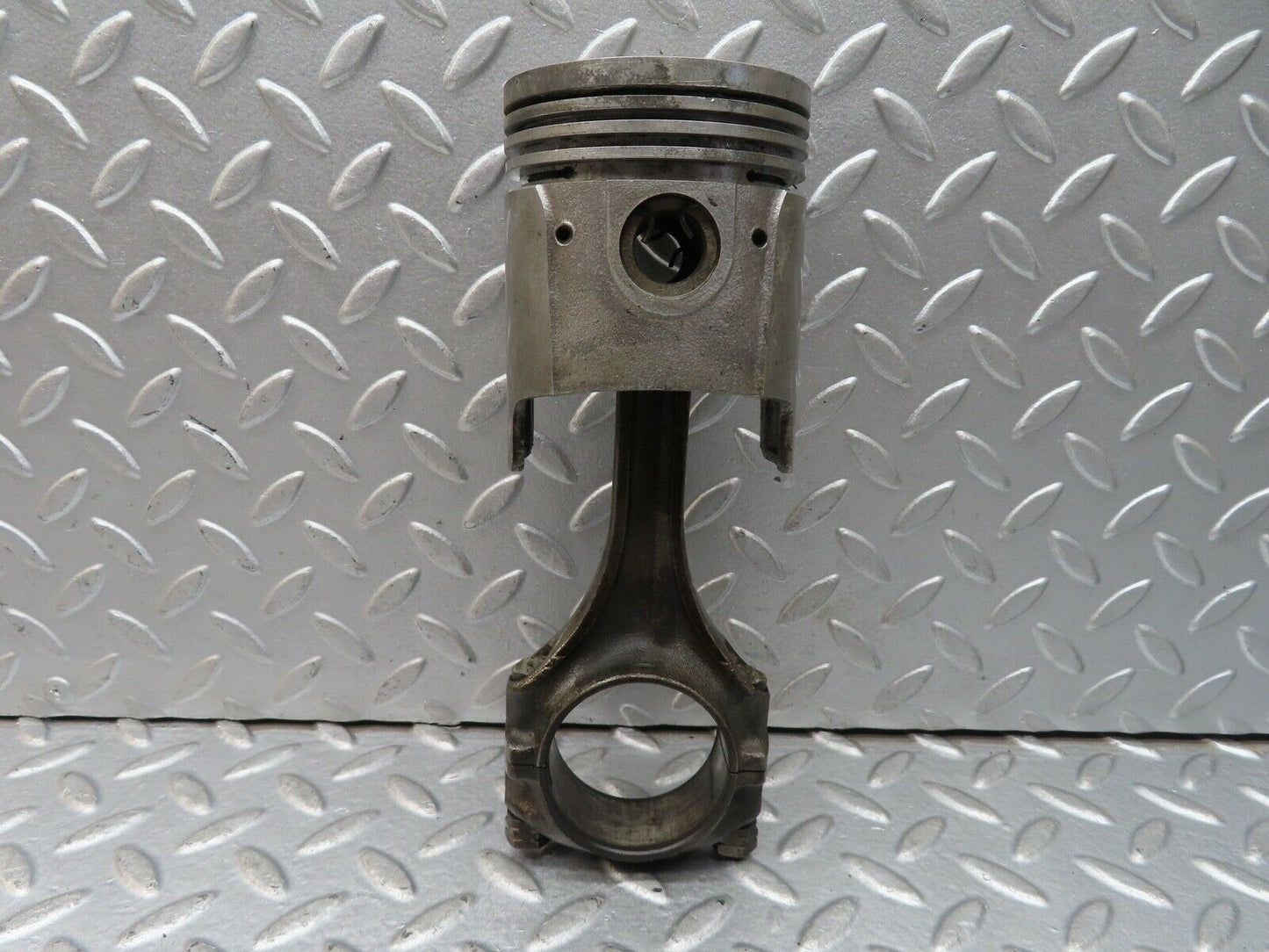 18775 Mercedes-Benz W120 W121 Ponton Piston With Connecting Rod 84.96 mm