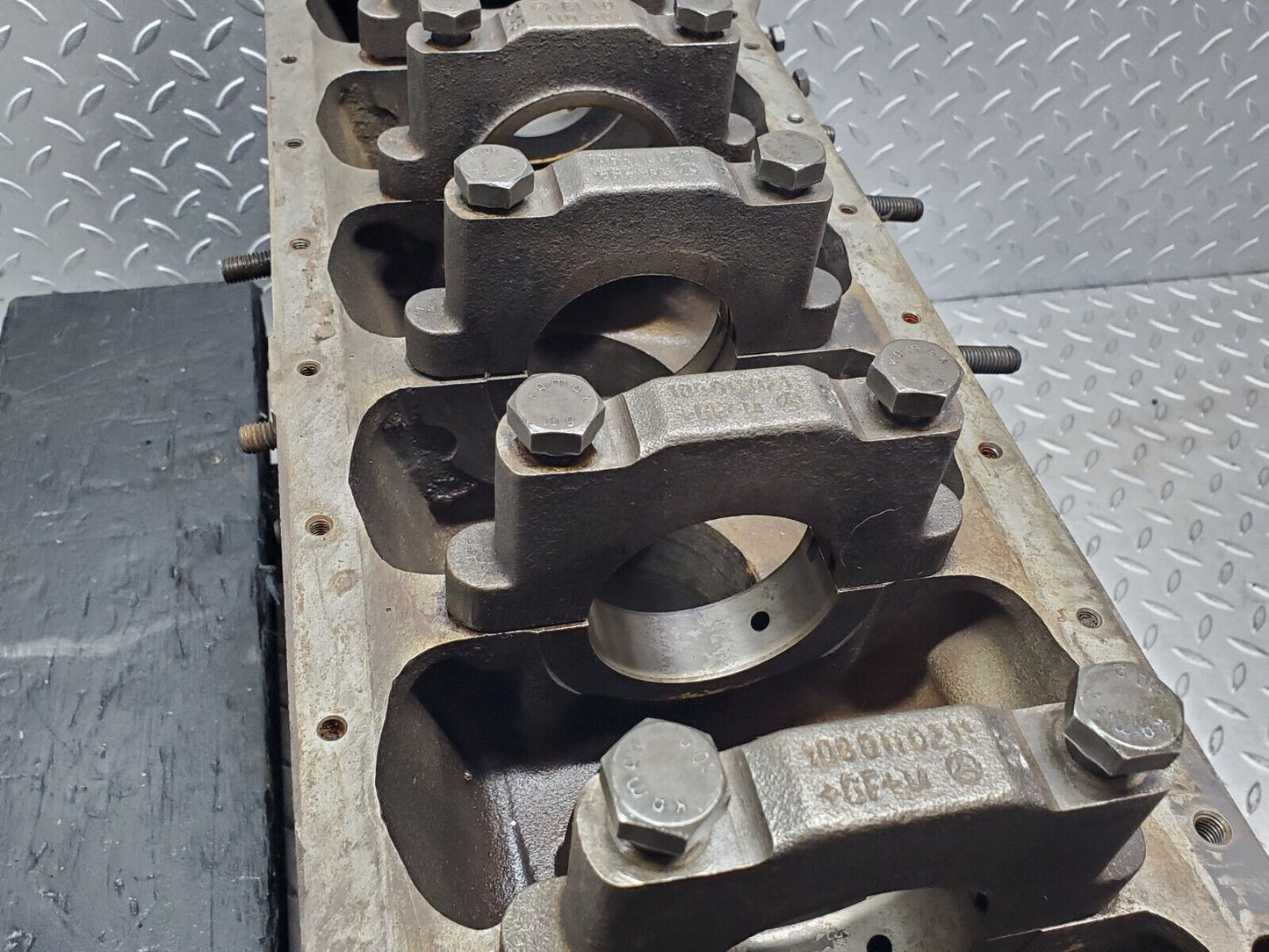 44551 Mercedes-Benz W123 280E Engine Block M110.988