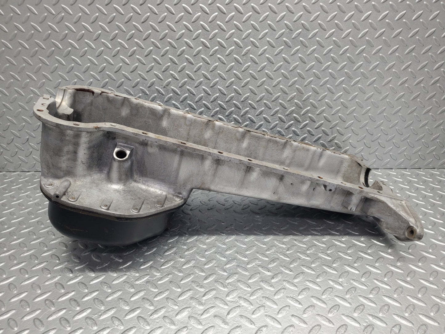 W112 oil pan oil sump used OEM