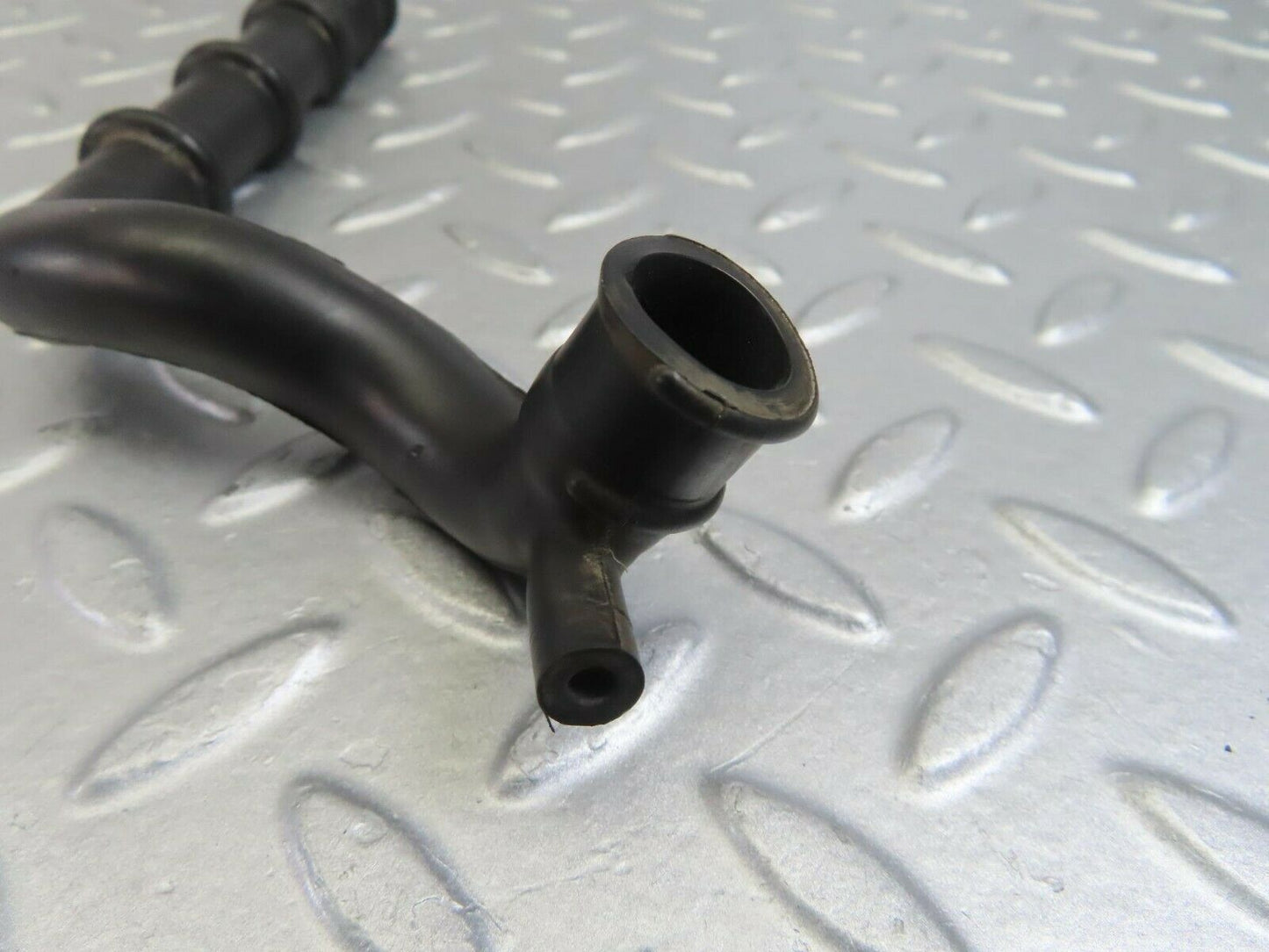 10064 Mercedes-Benz C123 230CE Coupe Air Intake Pipe 1020940282