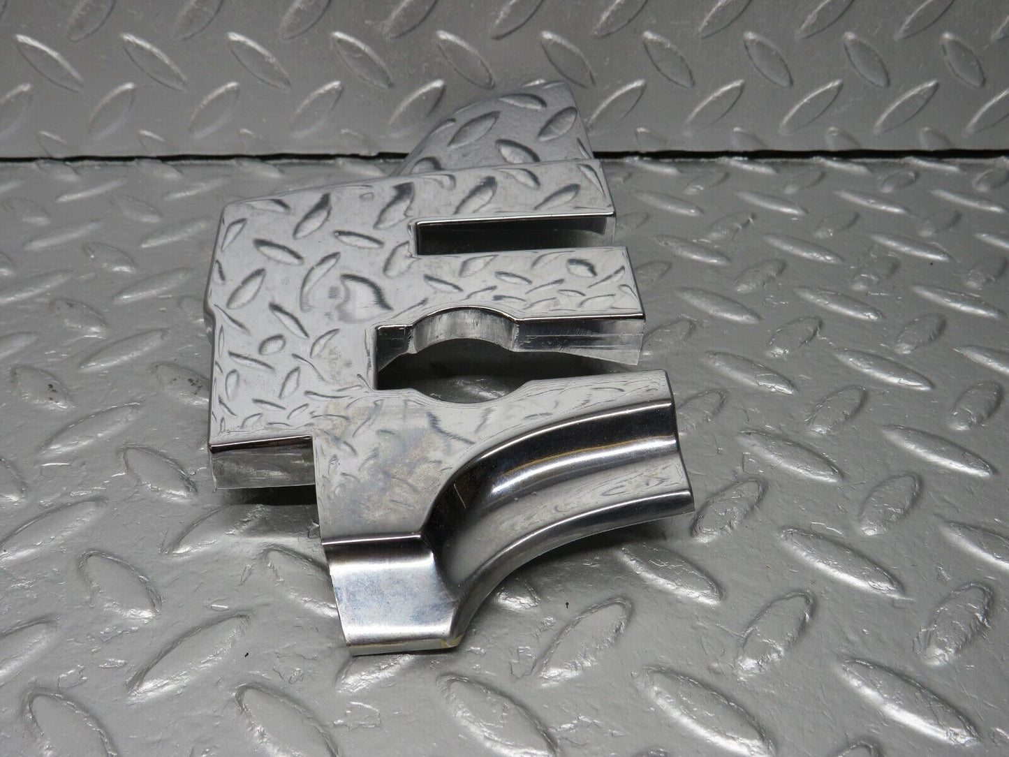 40006 Mercedes-Benz R107 350SL B Pillar Chrome Cover Left 1076930135