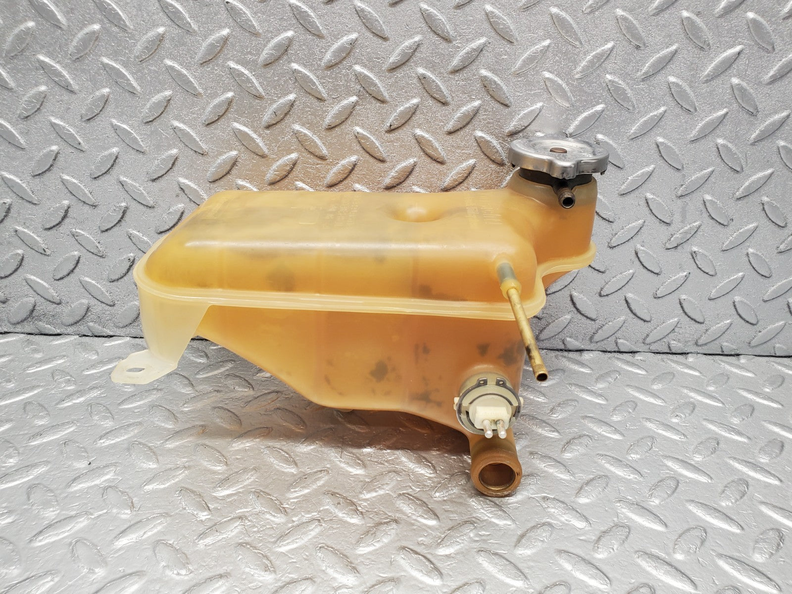 W201 Baby Benz coolant reservoir tank used OEM