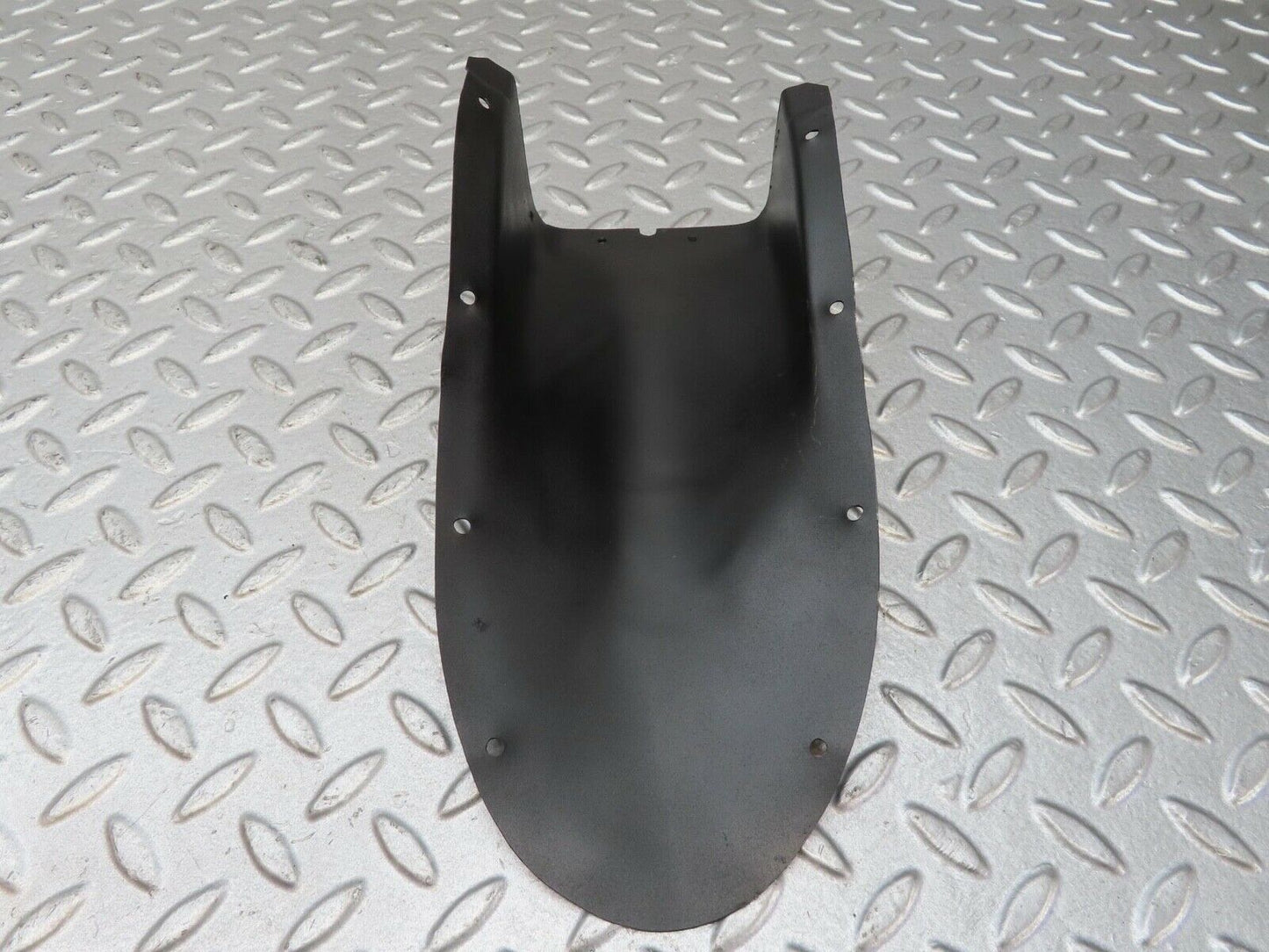 13345 Mercedes-Benz W111 220S Floor Covering Front Cover Plate