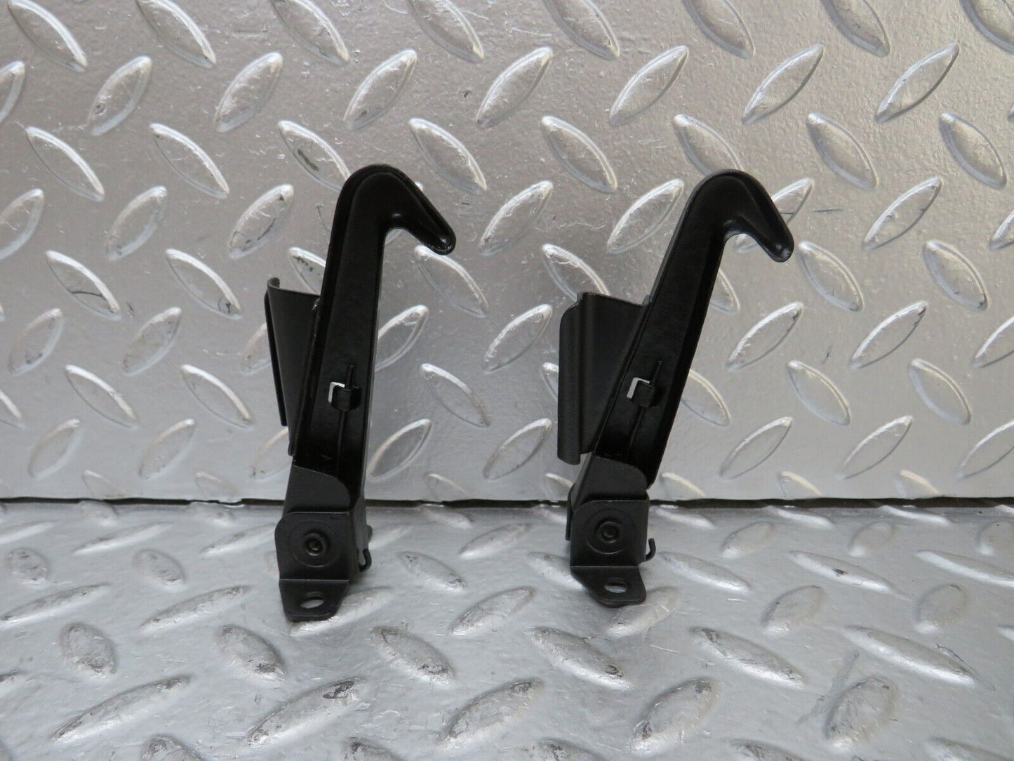 26114 Mercedes-Benz W116 450SE Bonnet Safety Latch Pair