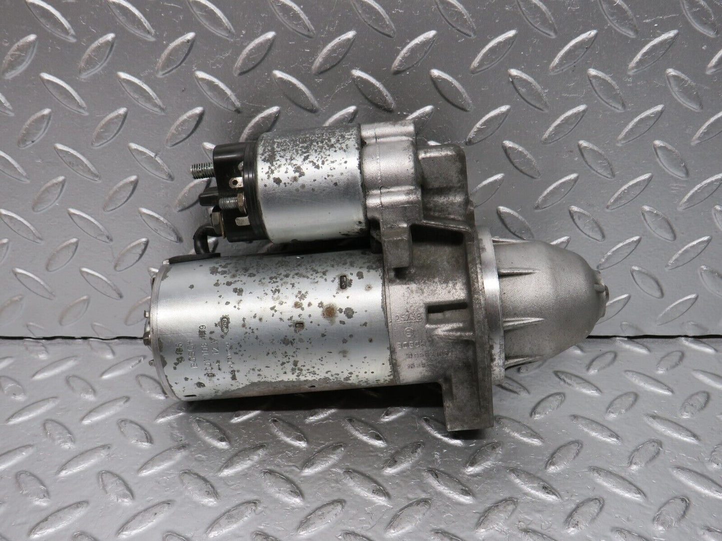 31450 Mercedes-Benz S124 220TE Wagon Starter Motor Bosch 0001108149