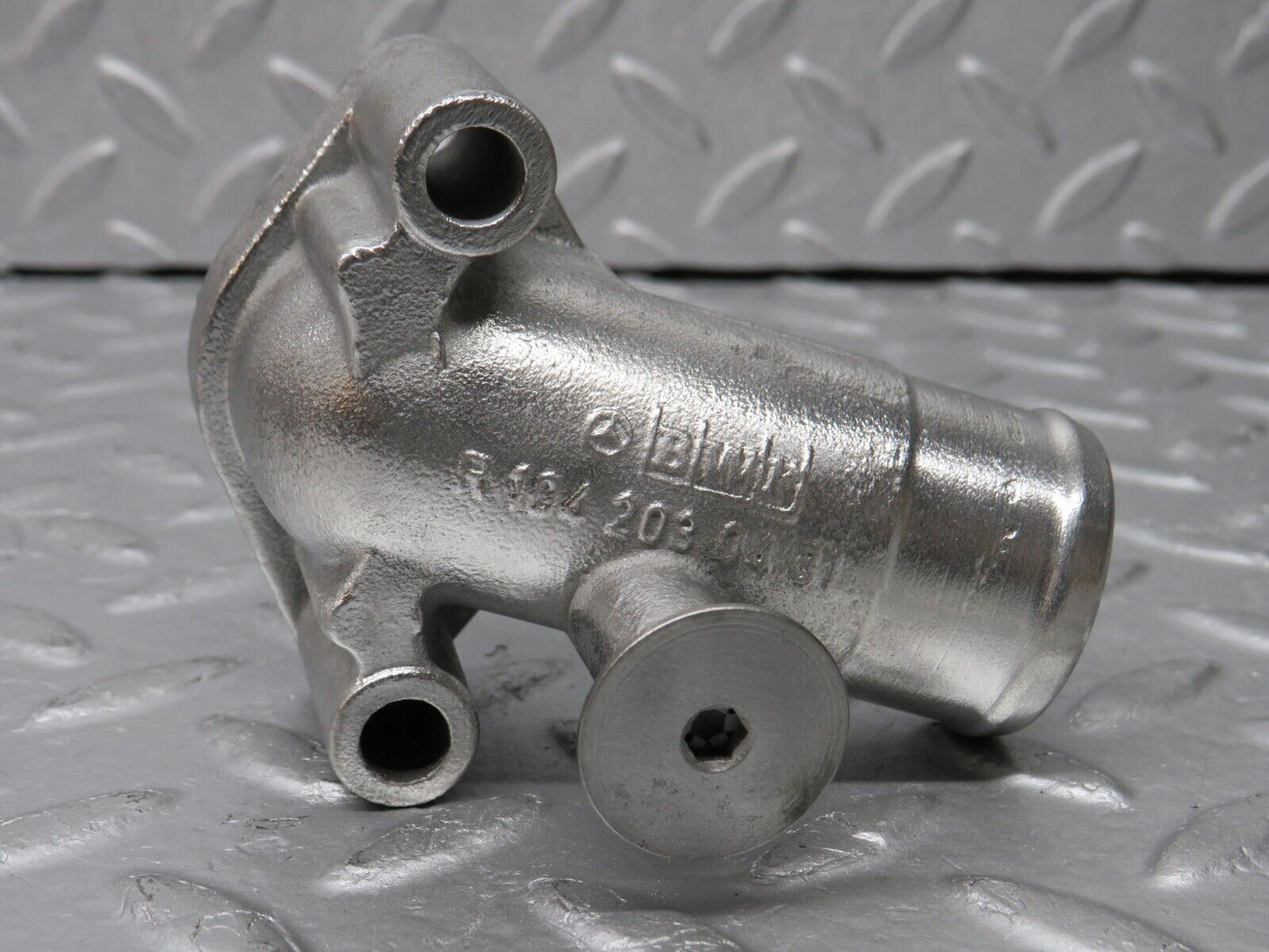 38633 Mercedes-Benz R129 280SL Coupe Coolant Flange Pipe 1042030431