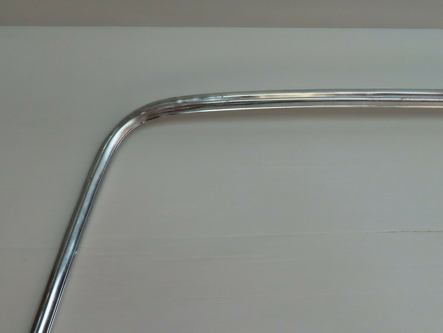 4477 Mercedes-Benz W123 230E Rear Windscreen Chrome Trim