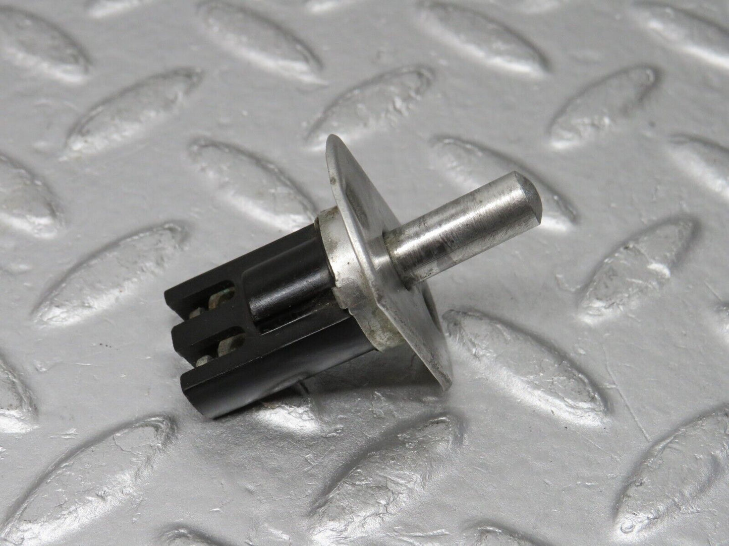 37528 Mercedes-Benz W109 300SEL Door Contact Switch