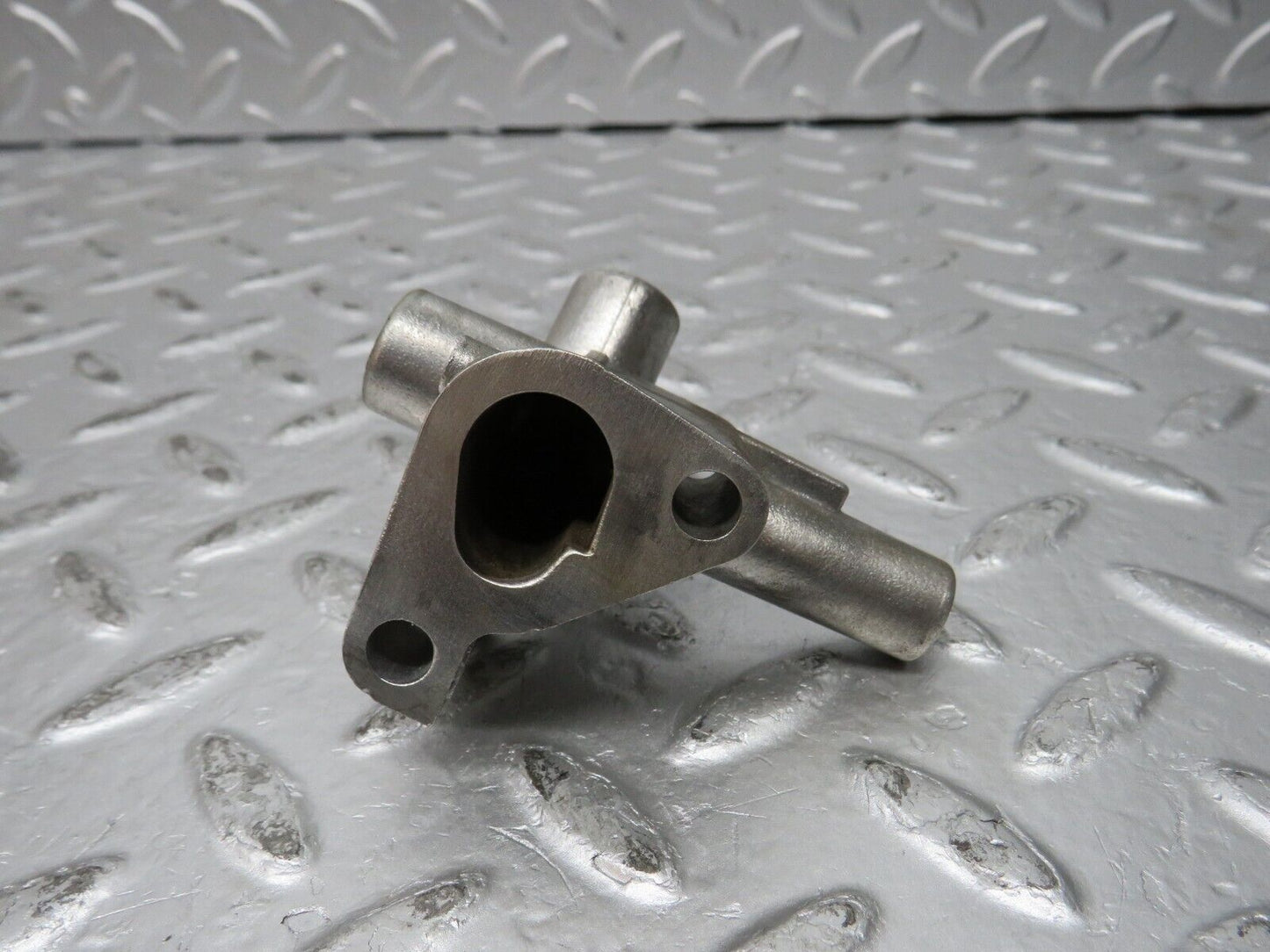 32042 Mercedes-Benz W123 230E Idle Control Valve 1020940512