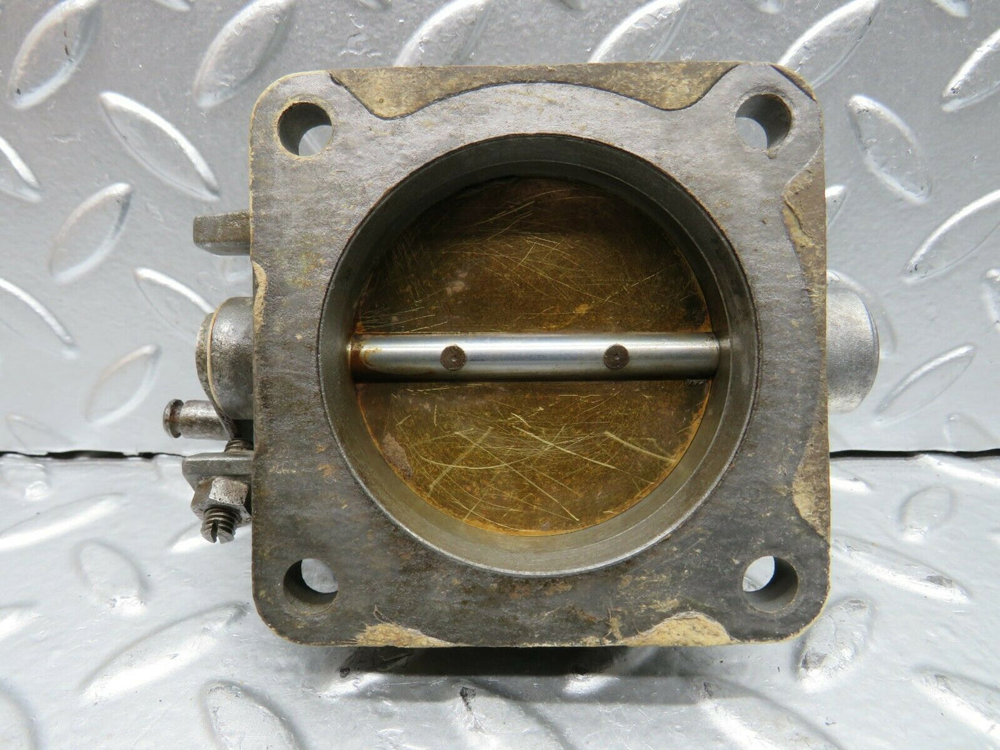 24069 Mercedes-Benz W123 280E Throttle Body Valve