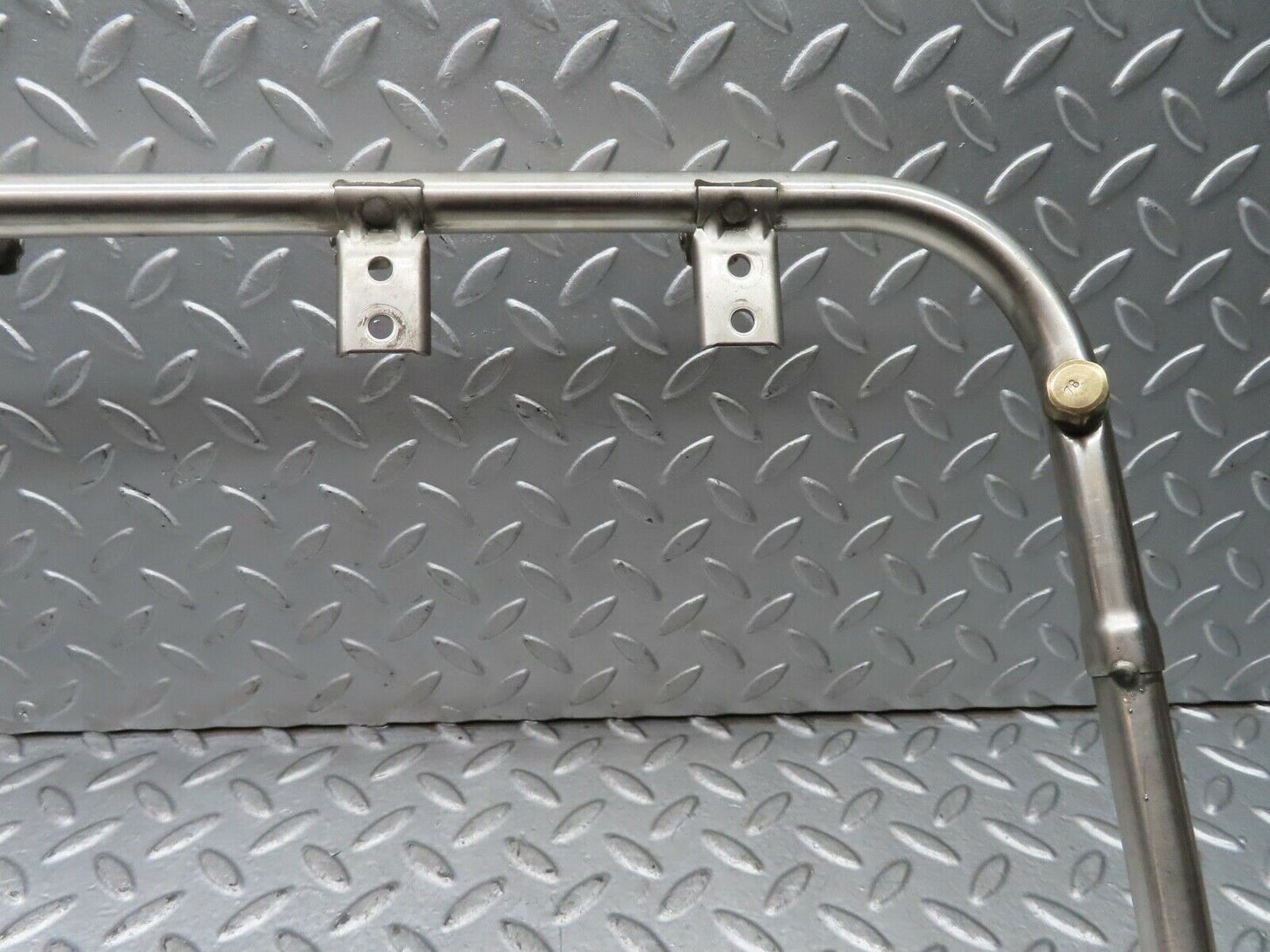 19589 Mercedes-Benz C140 CL420 Coupe Fuel Injection Rail 1190700895