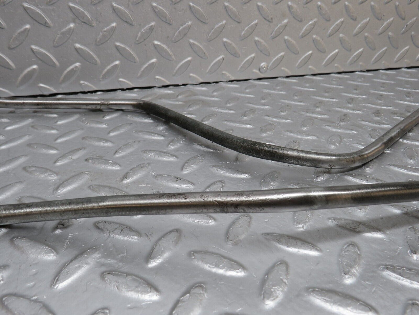 38183 Mercedes-Benz A124 320E Cabriolet Automatic Gearbox Oil Pipe Line