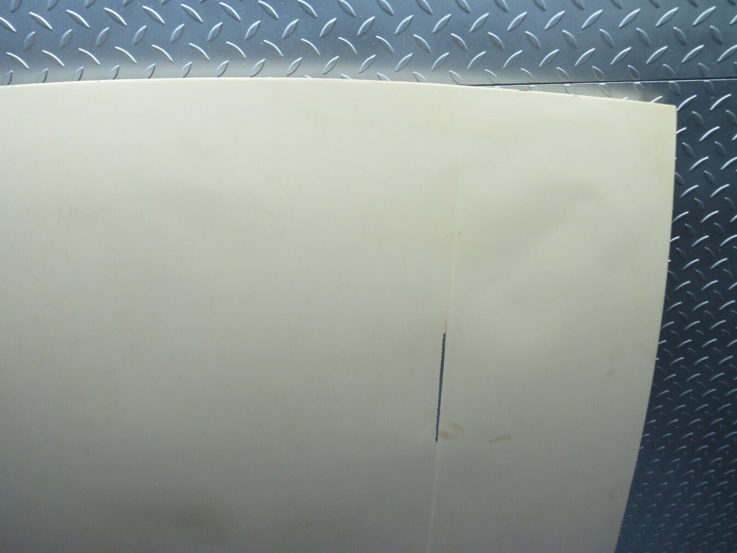 30037 Porsche 924 Bonnet