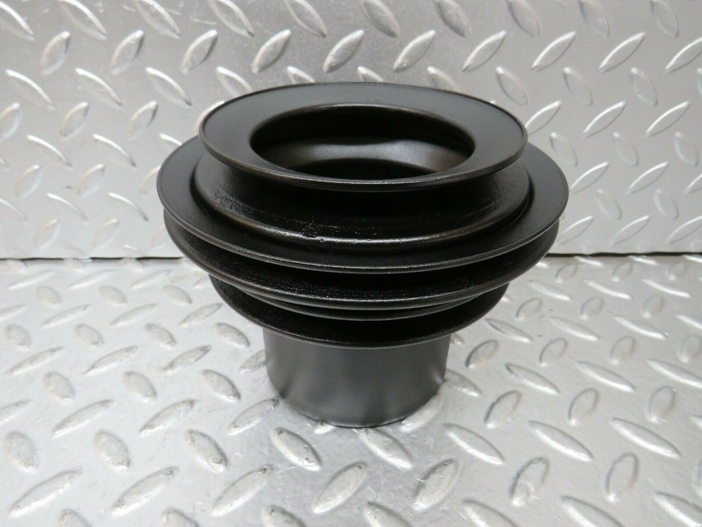 23882 Mercedes-Benz C107 450SLC Coupe Crankshaft Pulley