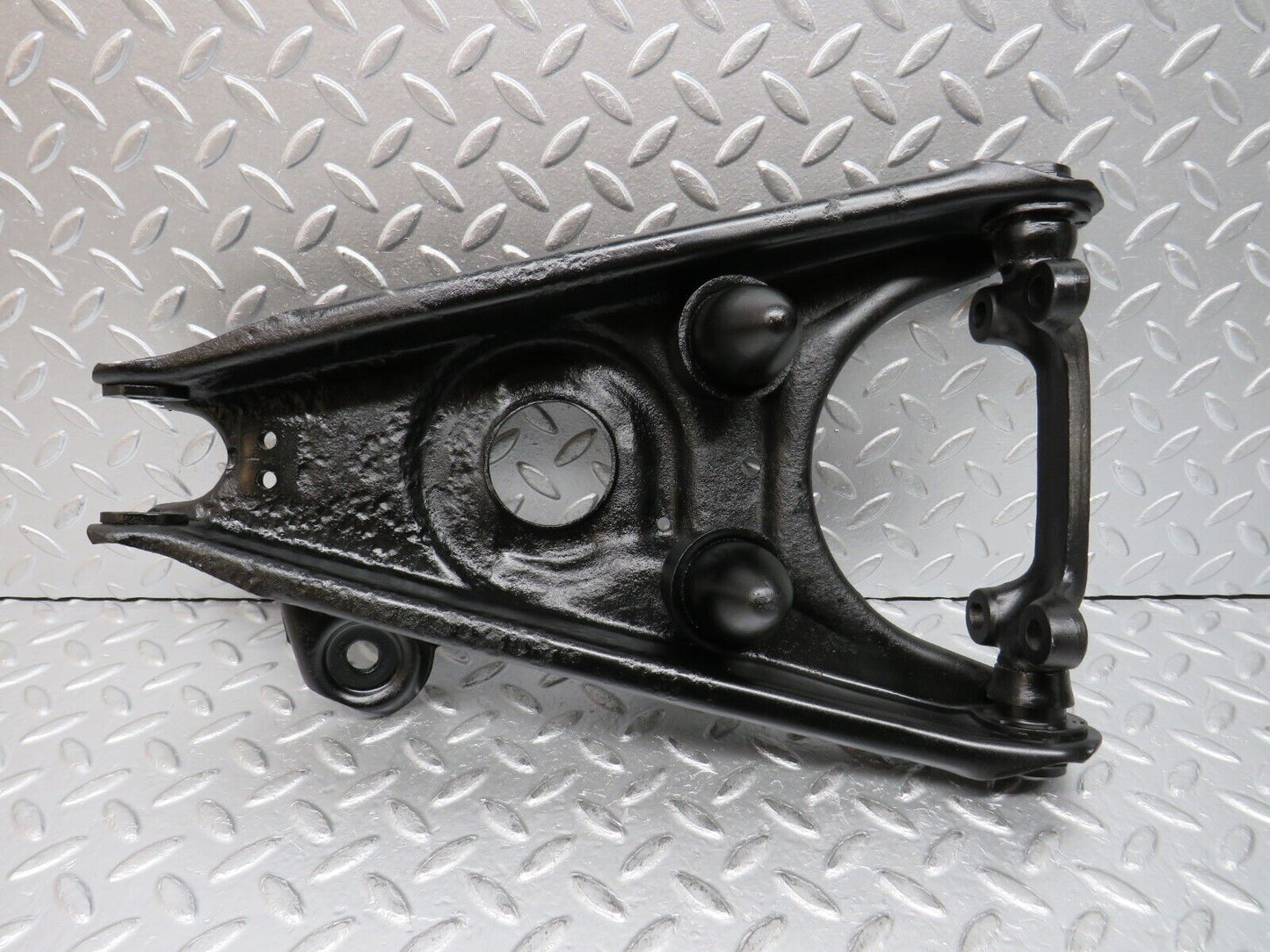 32272 Mercedes-Benz W108 280SE Front Right Lower Control Arm