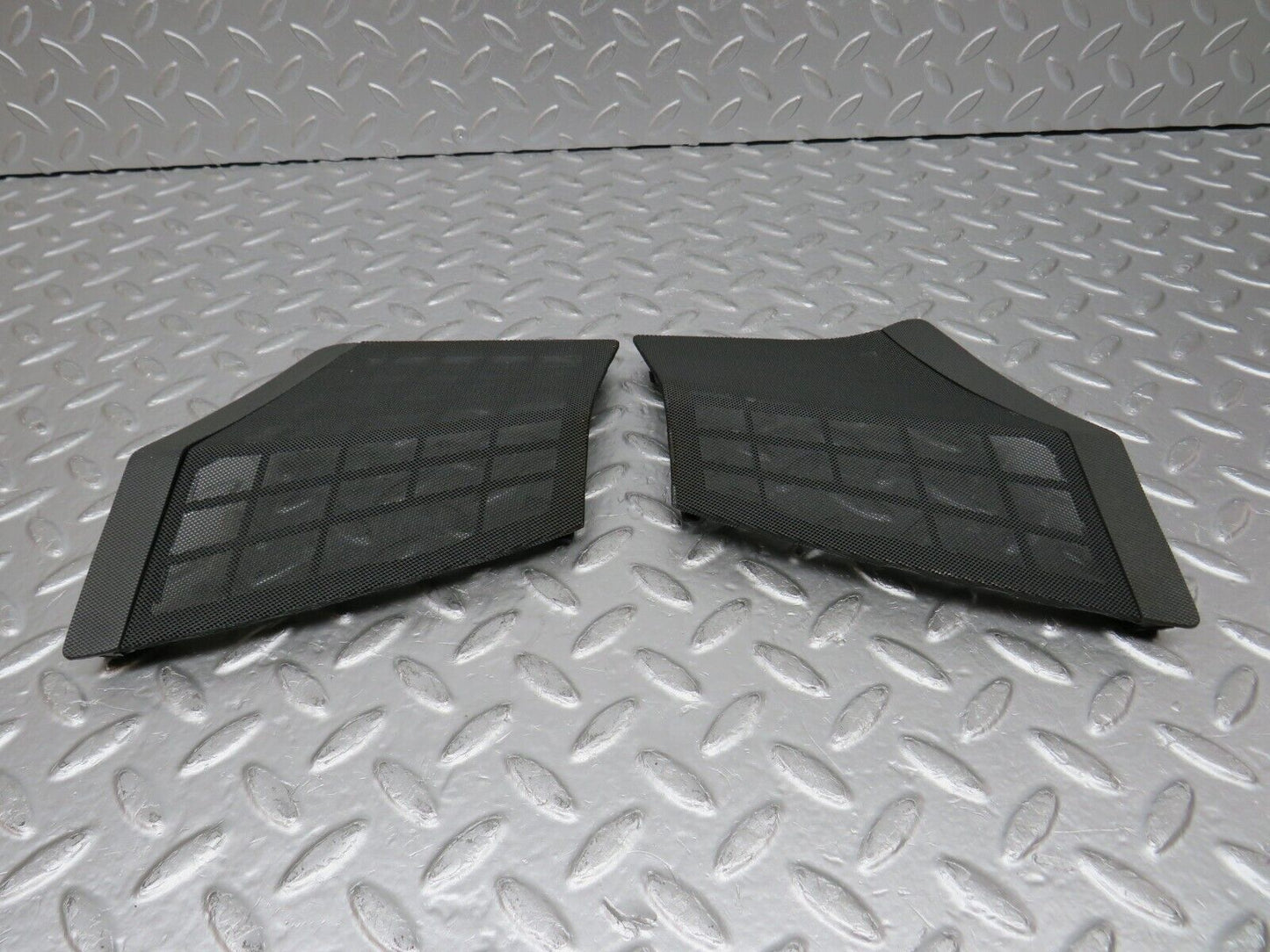32493 Mercedes-Benz S124 300TE Wagon Dashboard Speaker Cover Pair