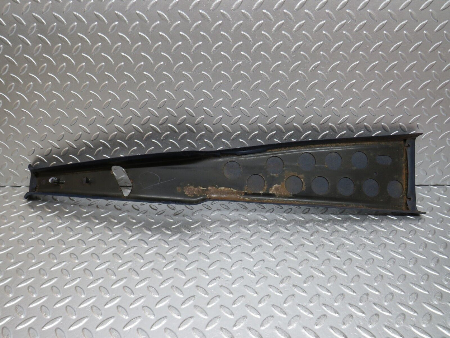 31048 Mercedes-Benz W123 200D B Pillar Cover Right Side Blue