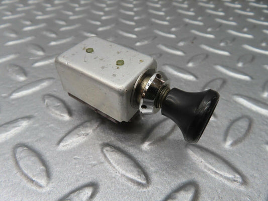 12721 Mercedes-Benz W111 220SE Windscreen Wiper Pull Switch 461630