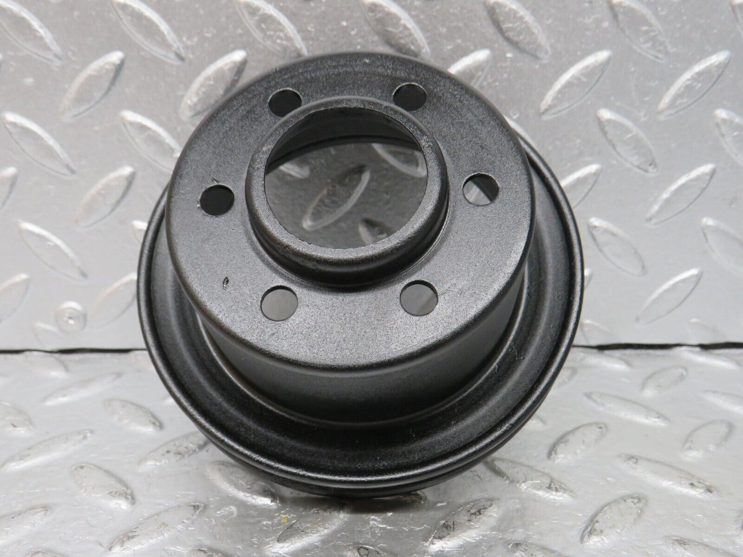 33099 Mercedes-Benz W108 280SE Crankshaft Pulley