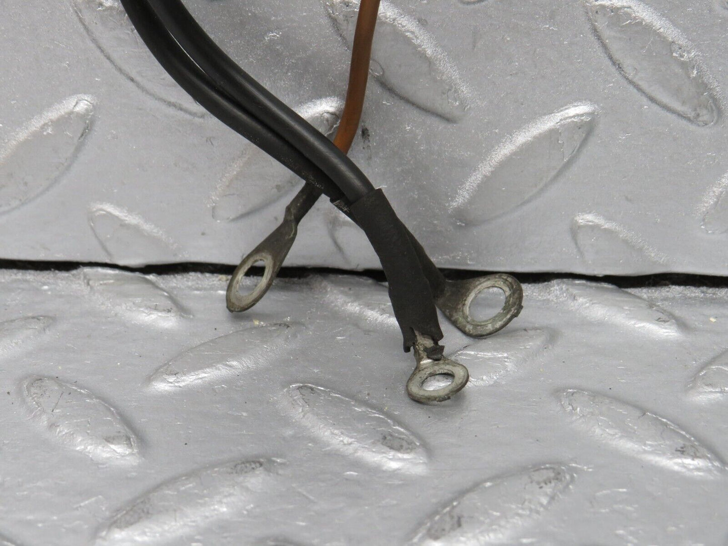 38870 Mercedes-Benz W201 190E Ignition Coil Cable Wire 2015408710