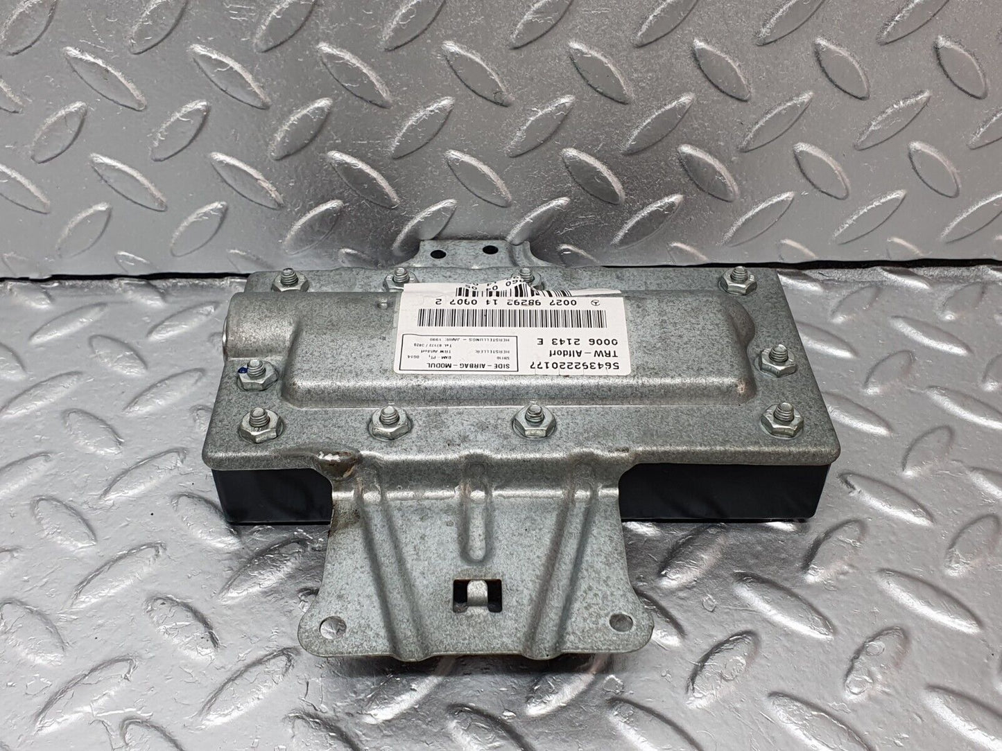 41752 Mercedes-Benz W202 C200 Right Side Airbag Module 002798292 1708600405