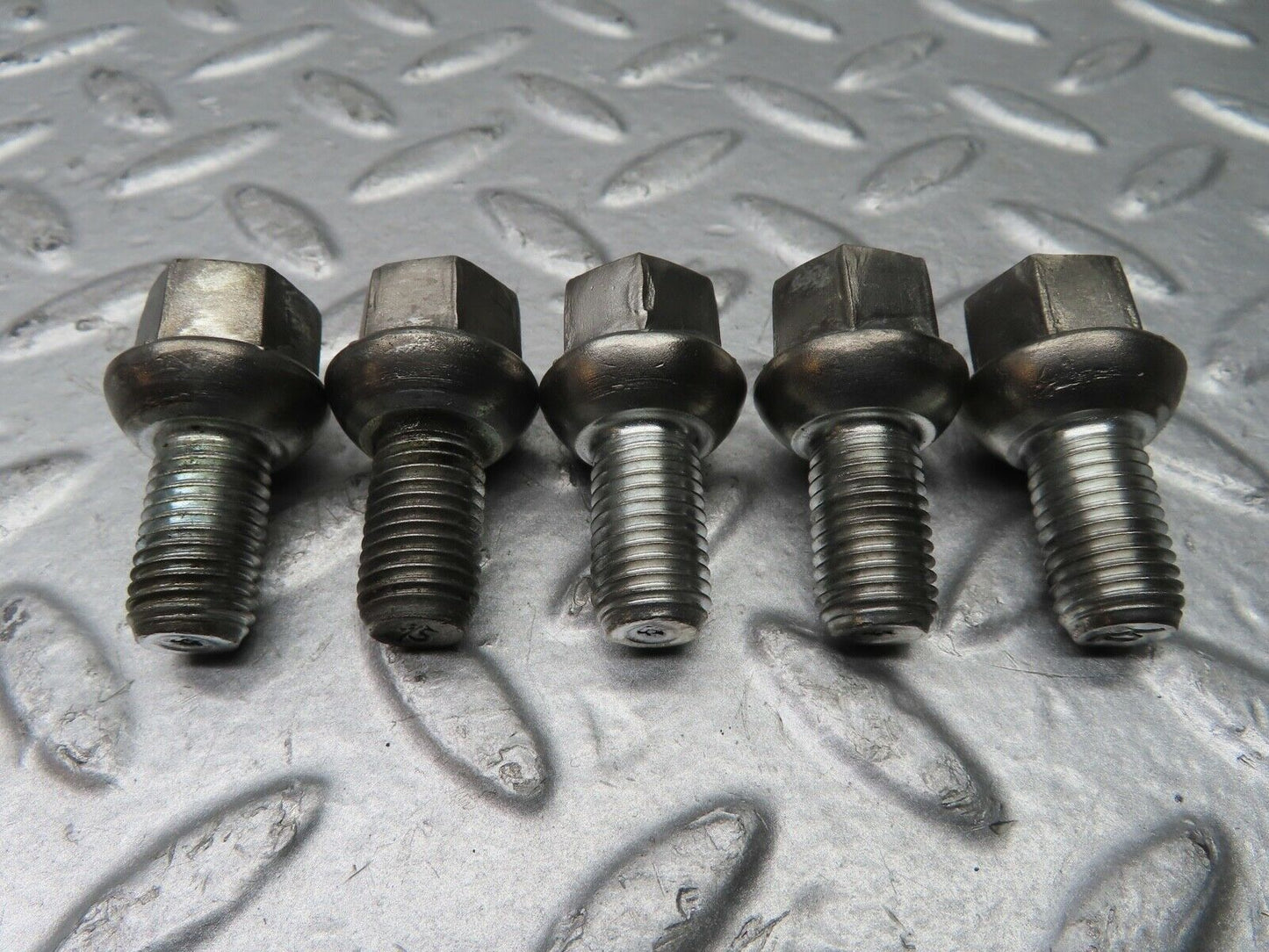 21639 Mercedes-Benz 5x Steel Wheel Lug Bolt M12x1.5