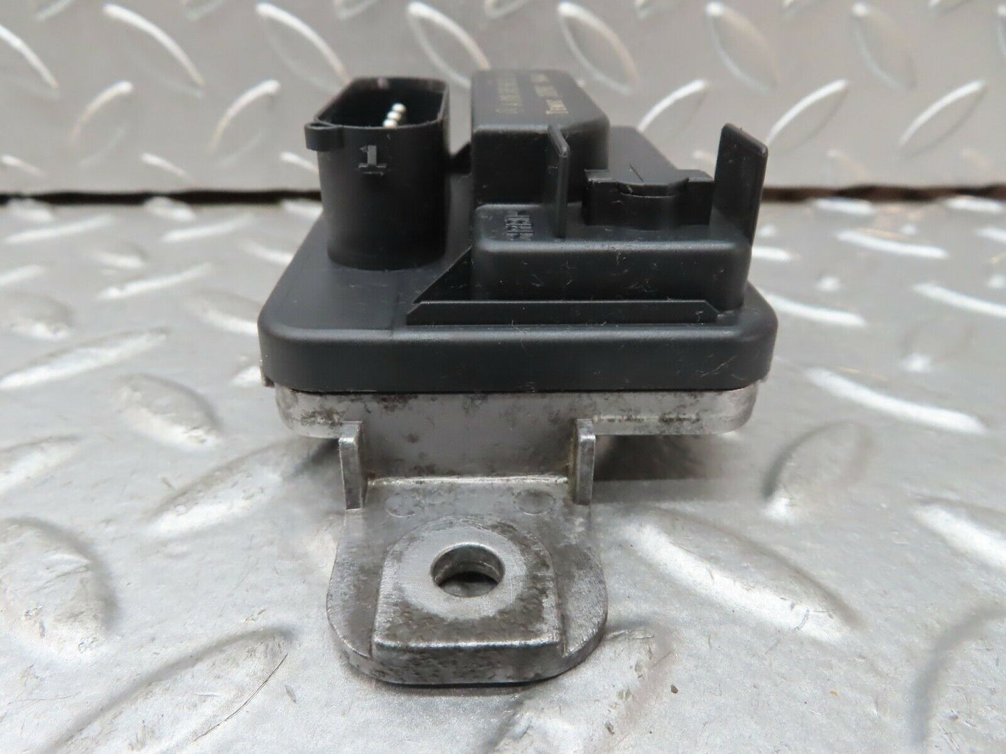 19442 Mercedes-Benz C140 CL420 Coupe Radiator Fan Relay 0165459632