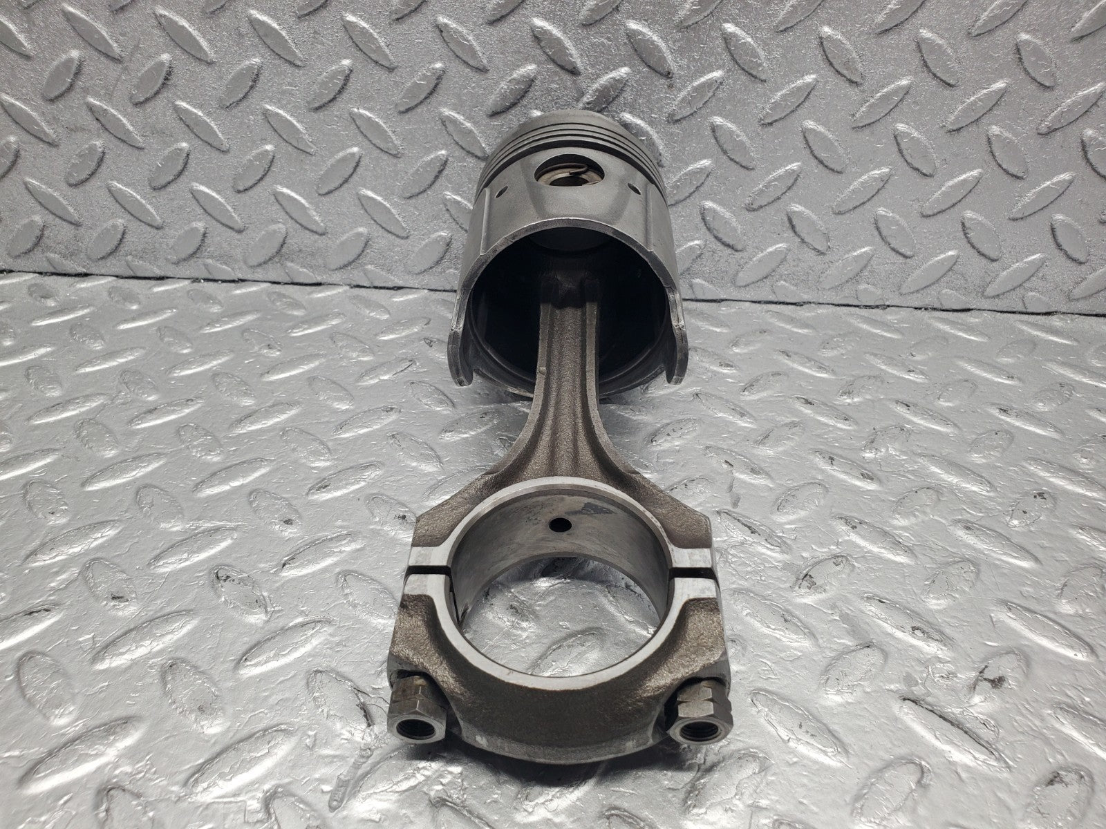 W112 piston and connecting rod used OEM