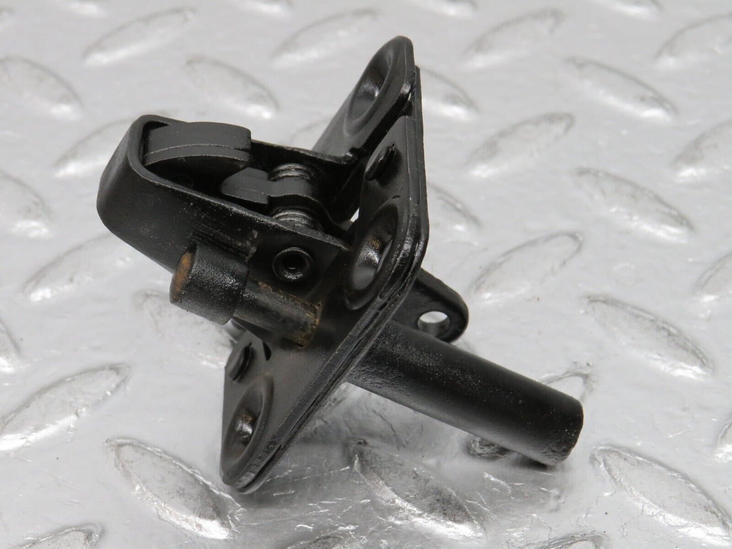 0705 Mercedes-Benz C107 350SLC Coupe Bonnet Lock Catch