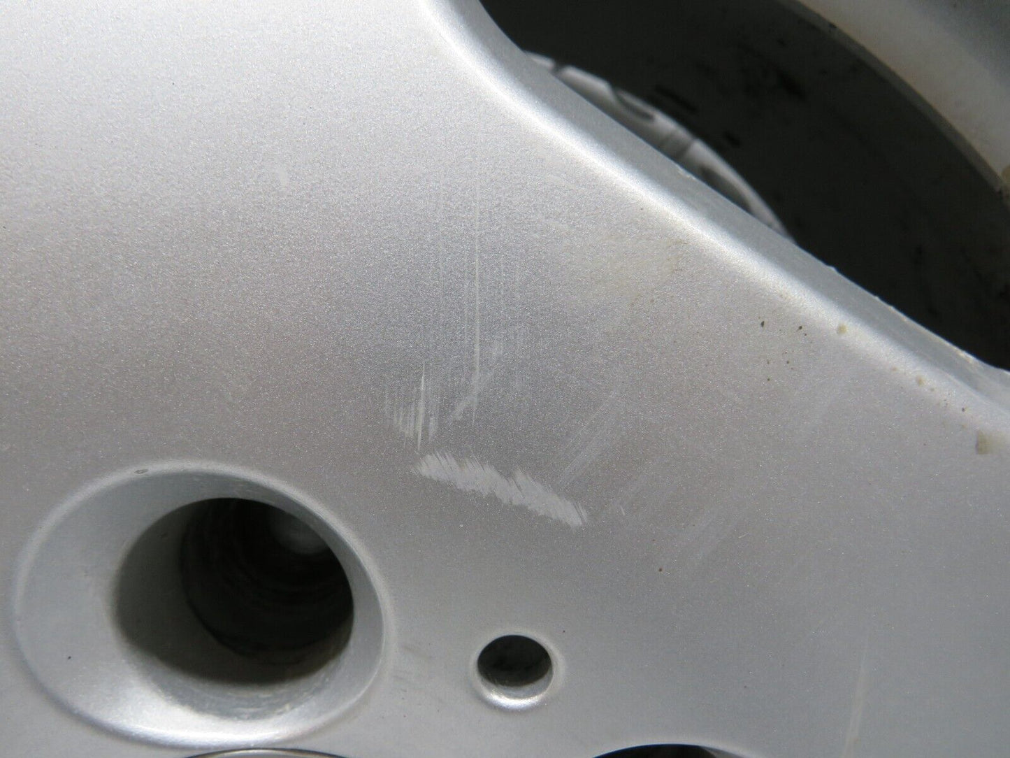 38190 Mercedes-Benz A124 Alloy Wheel 7Jx15H2 ET37 KBA44301