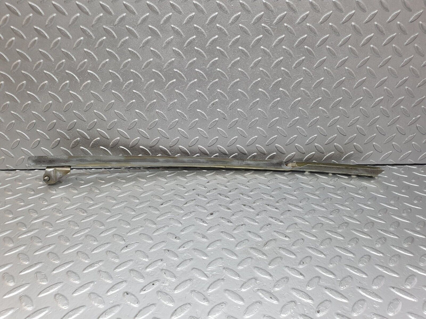 42435 Mercedes-Benz R129 320SL Coupe Left Door Front Window Channel