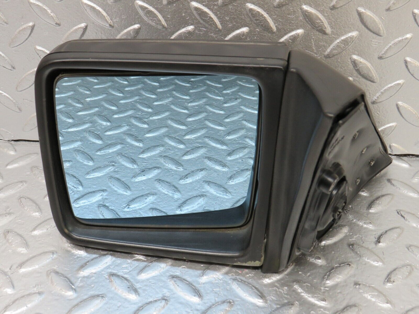 34116 Mercedes-Benz W124 260E Wing Mirror Left Side Electric 1248110398