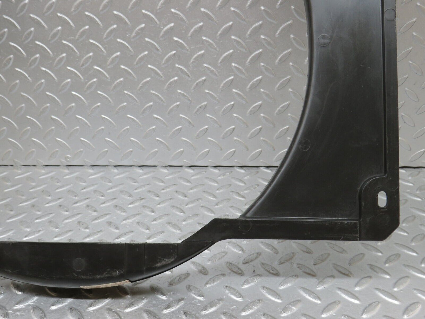35454 Mercedes-Benz R107 280SL Coupe Radiator Fan Shroud Cover 1075050555