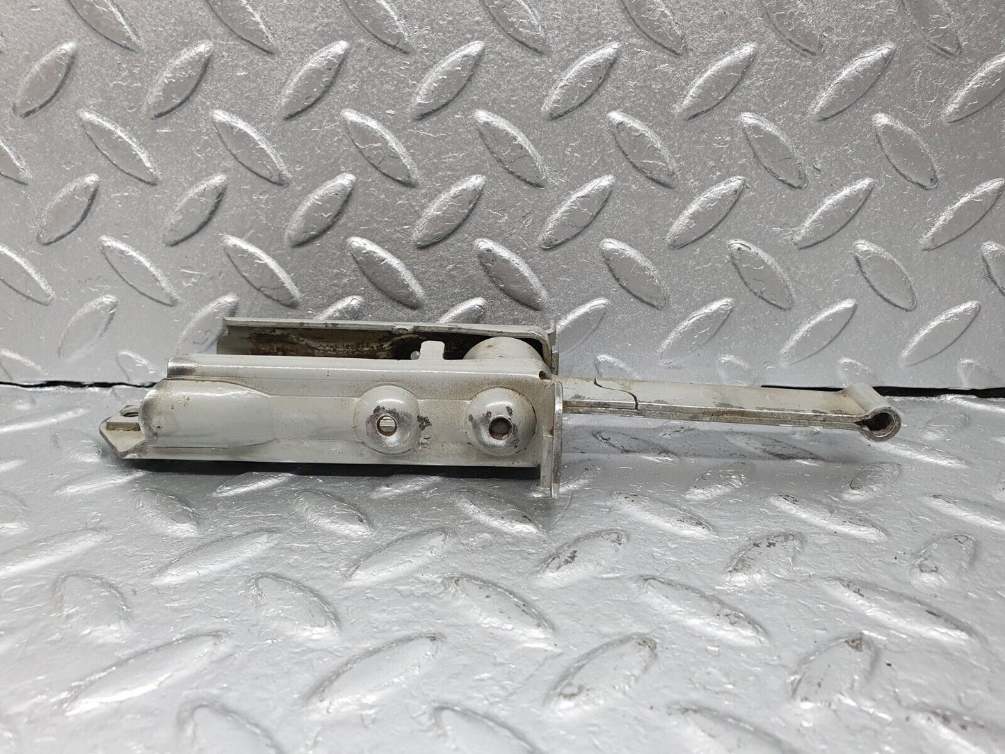 41537 Mercedes-Benz W124 200E Door Safety Check Strap