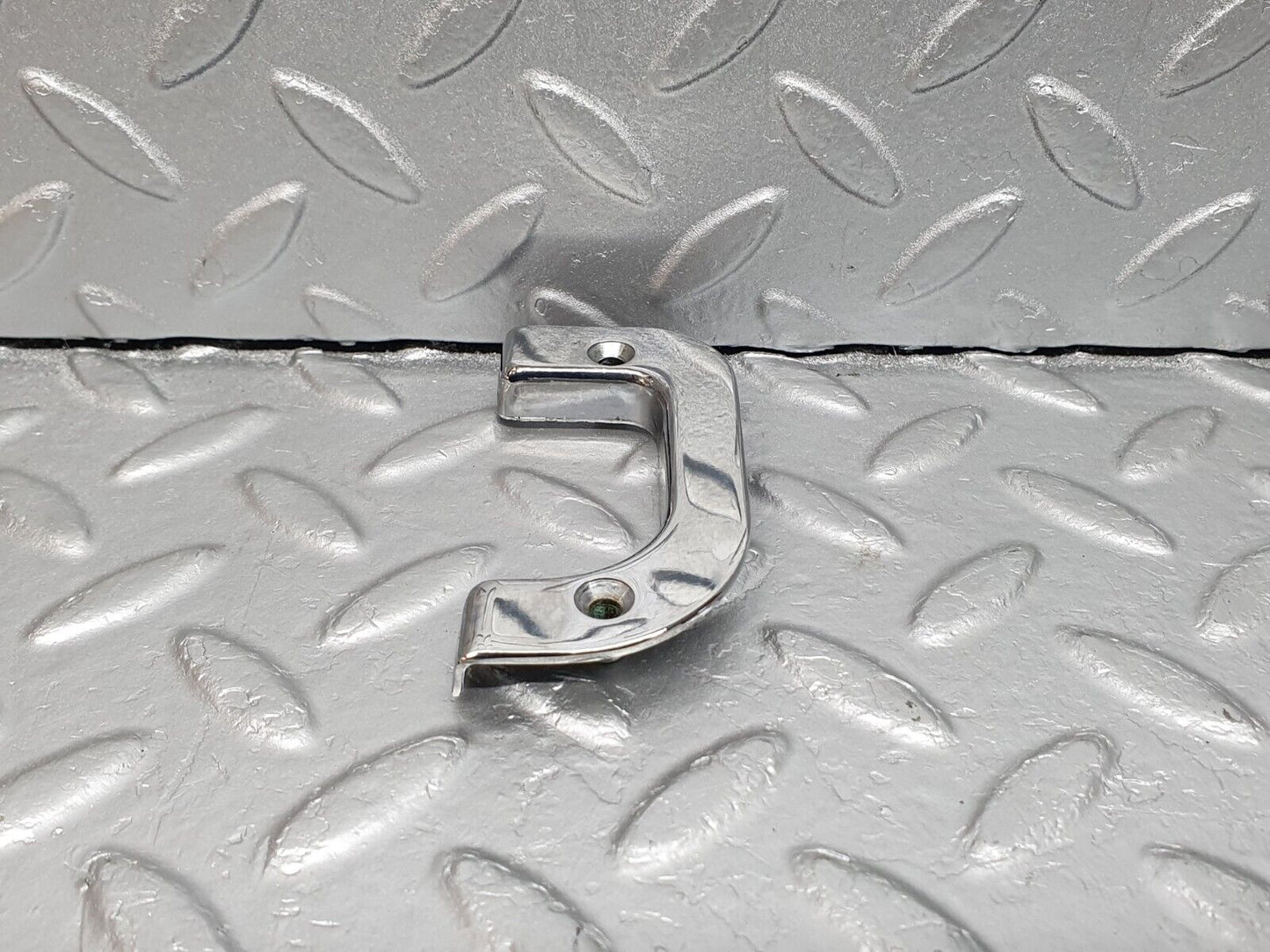 40896 Mercedes-Benz W126 300SE Interior Chrome Door Latch Trim Right 1237230224